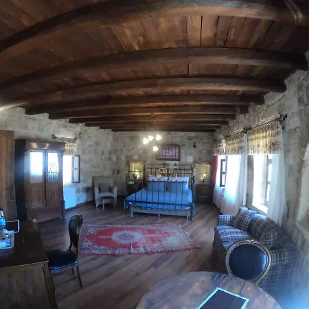 Old Stone House Guest house *